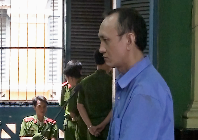 Truy sat hai cha con vi mau thuan trong khi nhau hinh anh 1