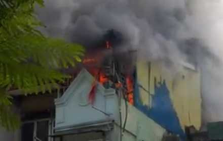 chay-lon-tai-ngoi-nha-cao