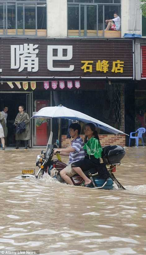 354F1C4000000578-3647884-image-a-68_1466234995698