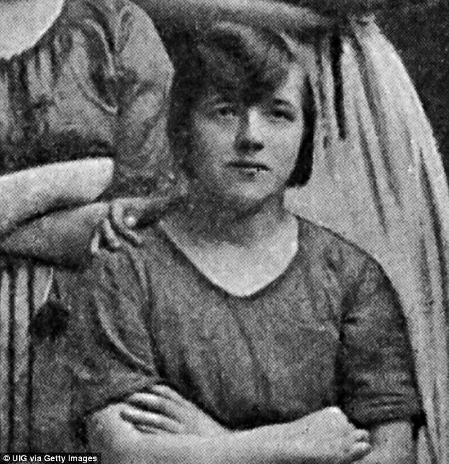 35C4D39A00000578-0-image-a-38_1467163326957