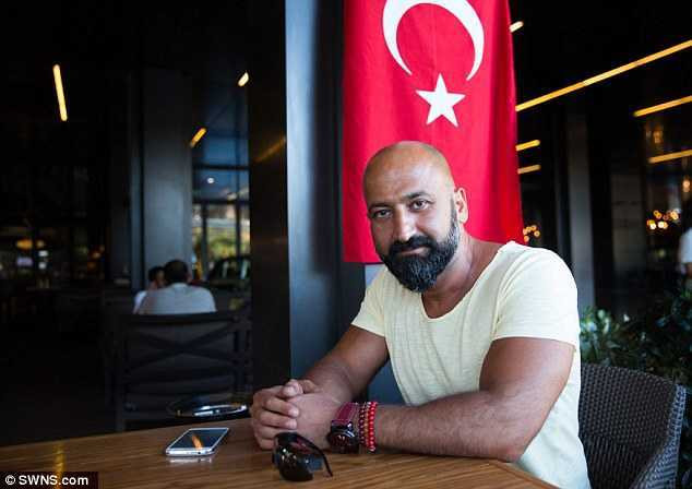 366B760800000578-0-image-a-3_1468952525594