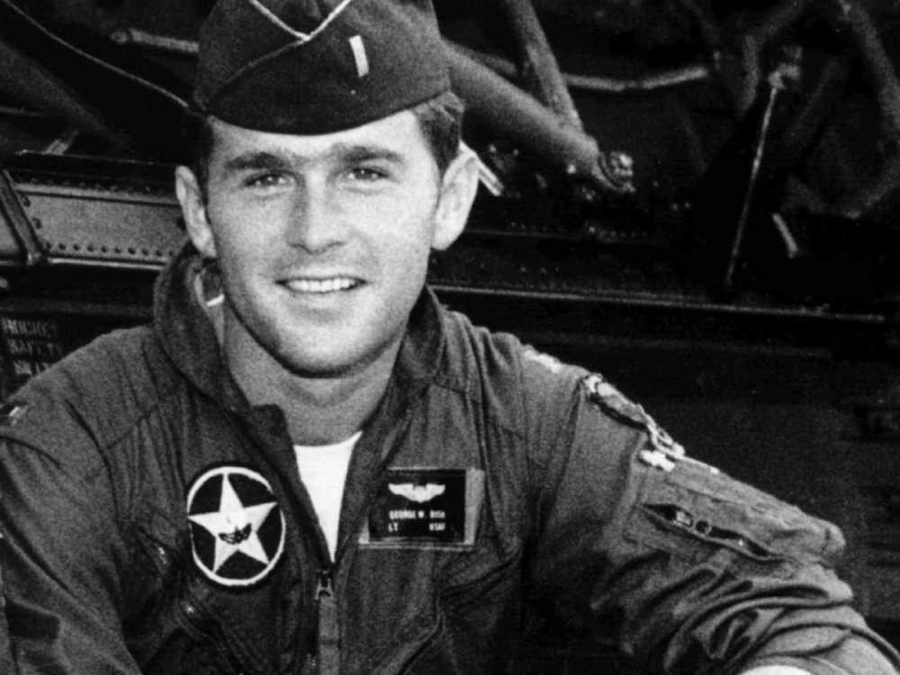 former-us-president-george-w-bush-served-in-the-texas-air-national-guard-from-1968-to-1973
