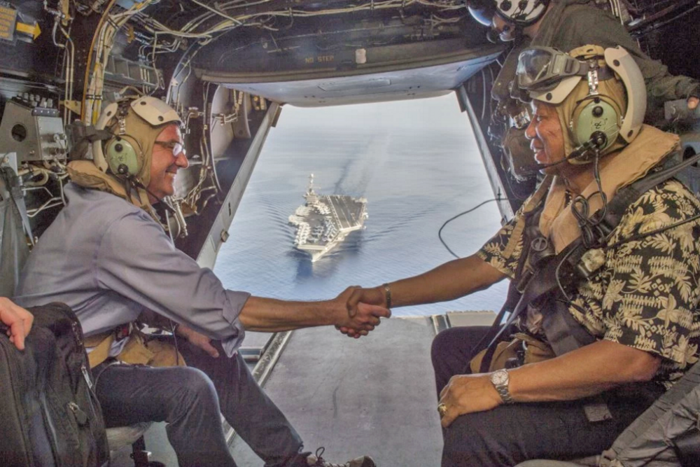usphilippinespacificalliesaircraftcarrier