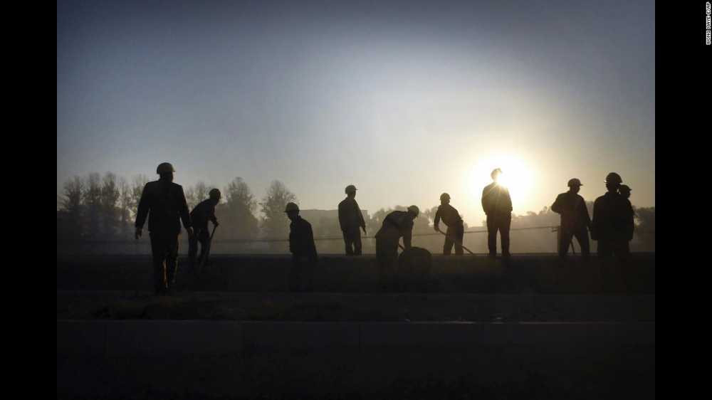 160912172752-11-cnnphotos-north-korea-ap-restricted-super-169