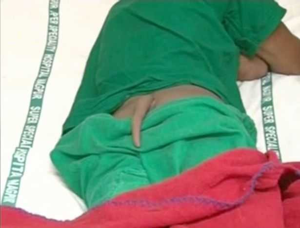 PAY-INDIAN-BOY-WITH-TAIL (1)