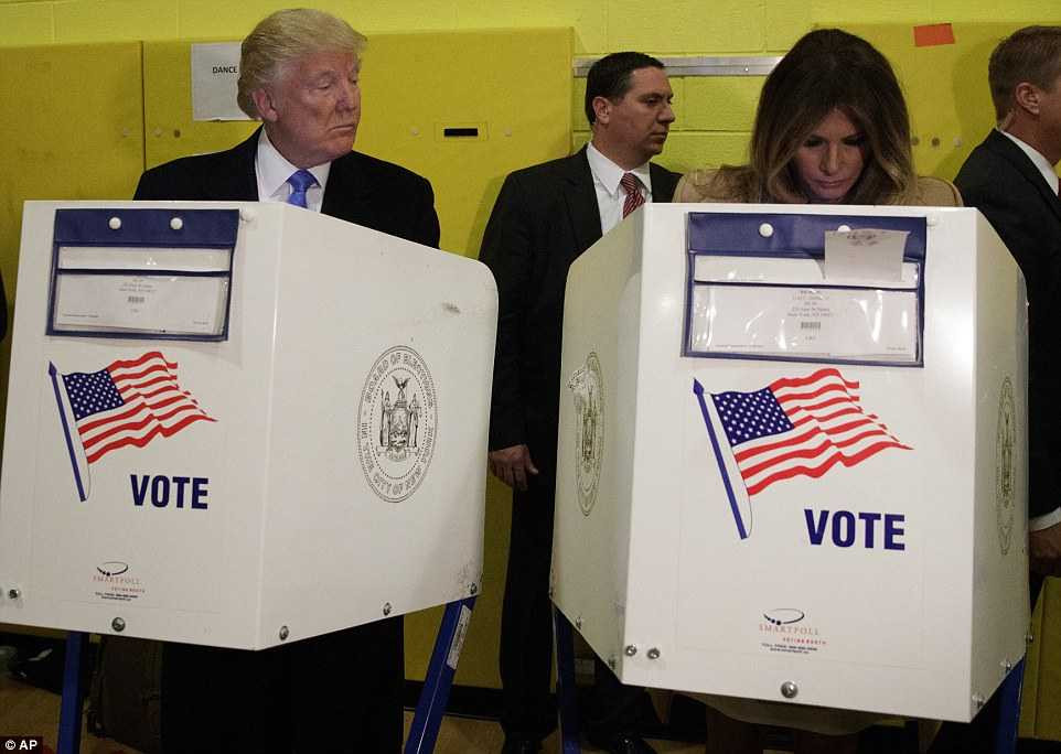 3A2EF4BB00000578-3916978-image-m-3_1478633781985 (1)