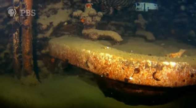 3AAC75B800000578-3963244-image-a-23_1479878064257