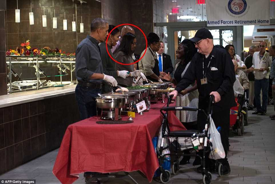 3AB5EE2000000578-3966964-image-a-1_1479975286921