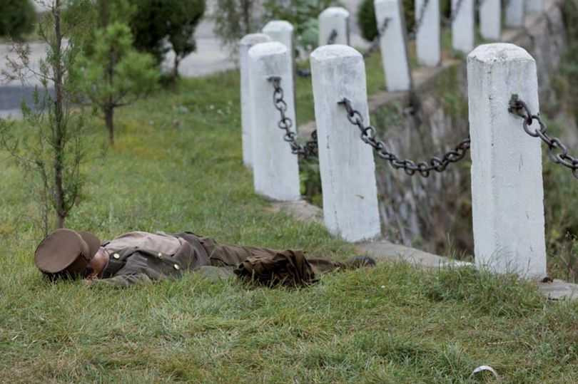 PAY-NORTH-KOREAThe-pictures-Kim-Jong-Un-doesnt-want-you-to-see