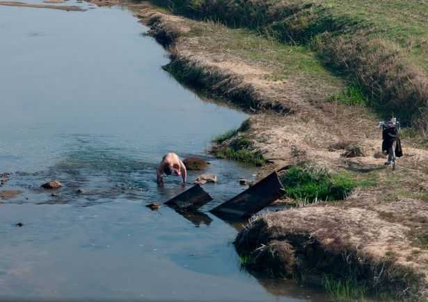 PAY-NORTH-KOREAThe-pictures-Kim-Jong-Un-doesnt-want-you-to-see (5)