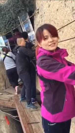 3B8A956B00000578-4051696-image-m-112_1482239935931