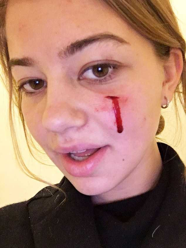 3C15844900000578-4114522-image-a-86_1484250293691