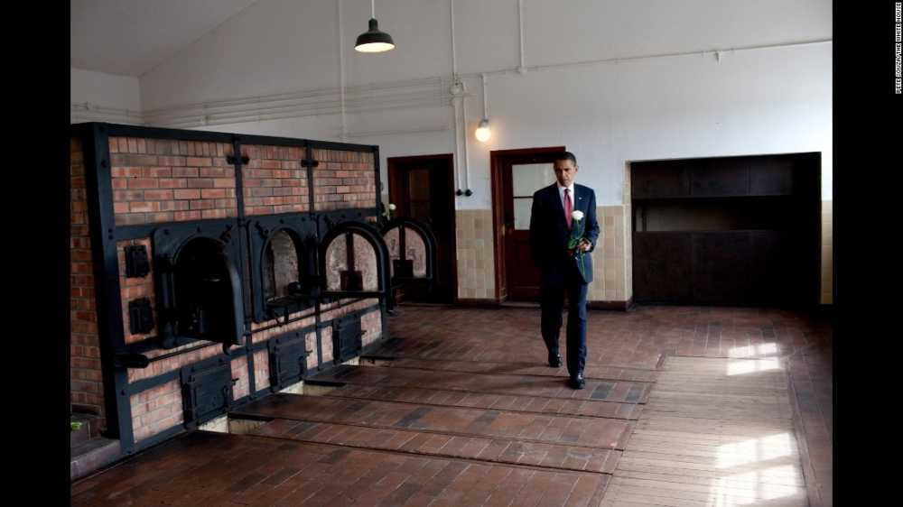 161020130526-12-obama-presidency-super-169