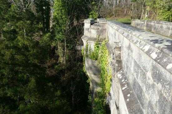 Overtoun-Bridge21-550x367