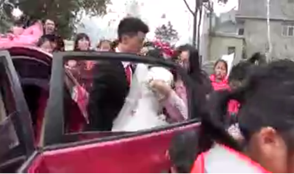 1497237934_chu-re-loi-co-dau-tho-bao-2