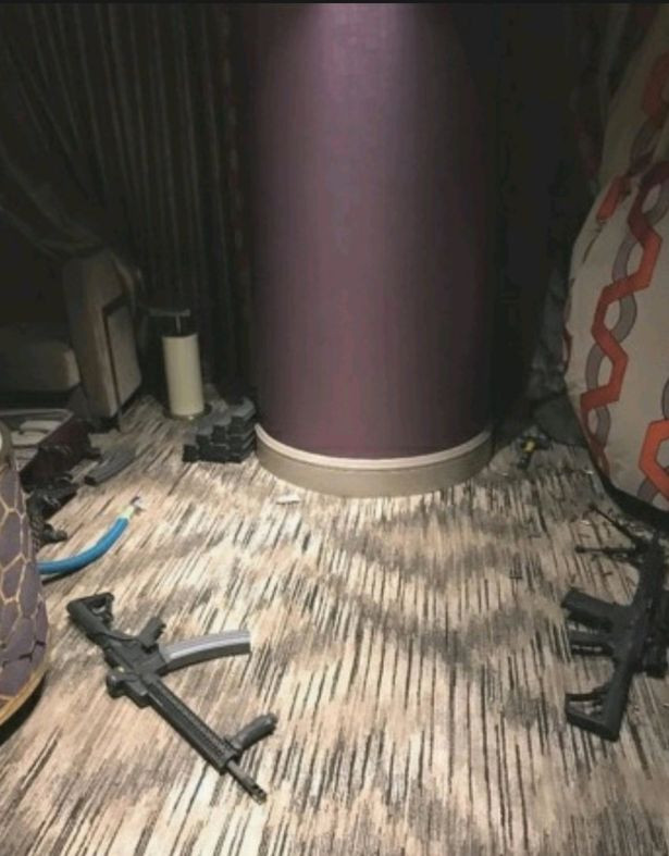 Pictures-of-the-Las-Vegas-shooters-hotel-room-have-been-leaked (2) 5