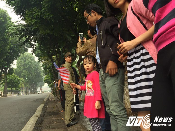 23513242_942469649240438_1217910881_n 4