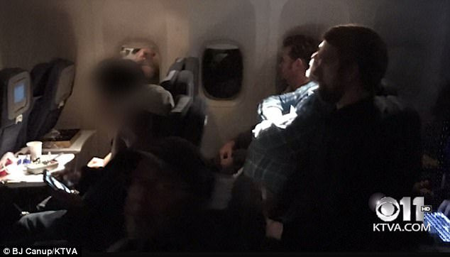 47CBD28300000578-5240577-image-a-16_1515207701357