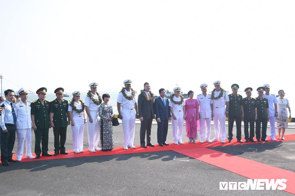 28722157_10210948241602360_189242034_n