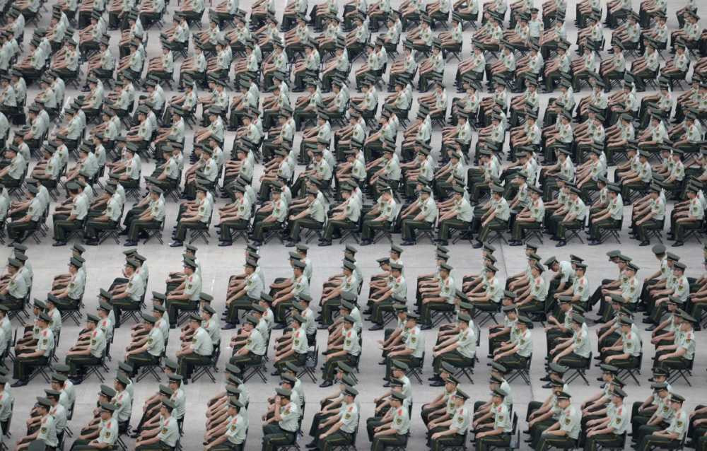 over-1000-paramilitary-policemen-take-part-in-an-exercise-in-nanjing-jiangsu-province-0118 9
