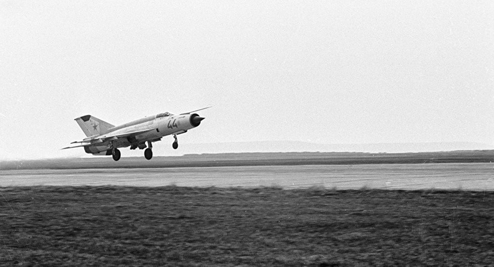 1040425760-3-0414546