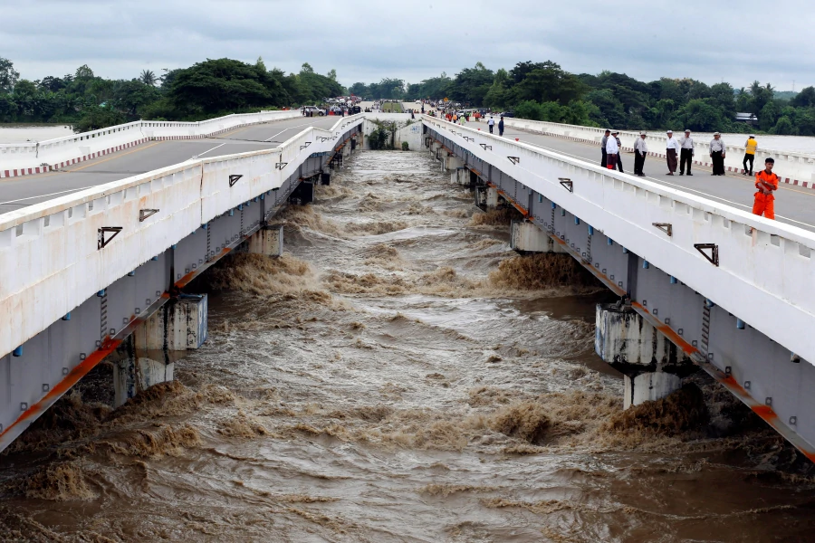 dam12908_1535559038 11