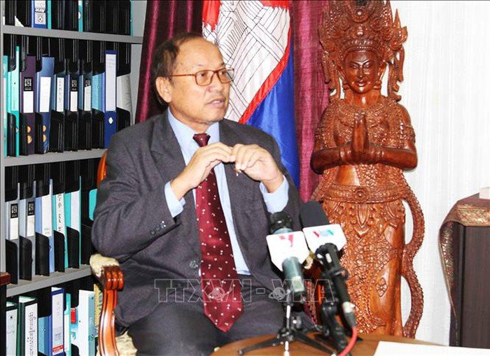 025f936d872c6e72373d 5