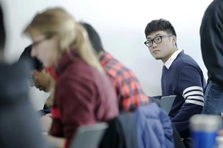 1464333105-hoc-sinh-3-1914