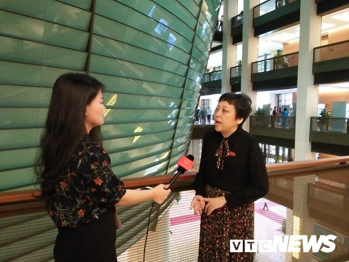 pham khanh phong lan