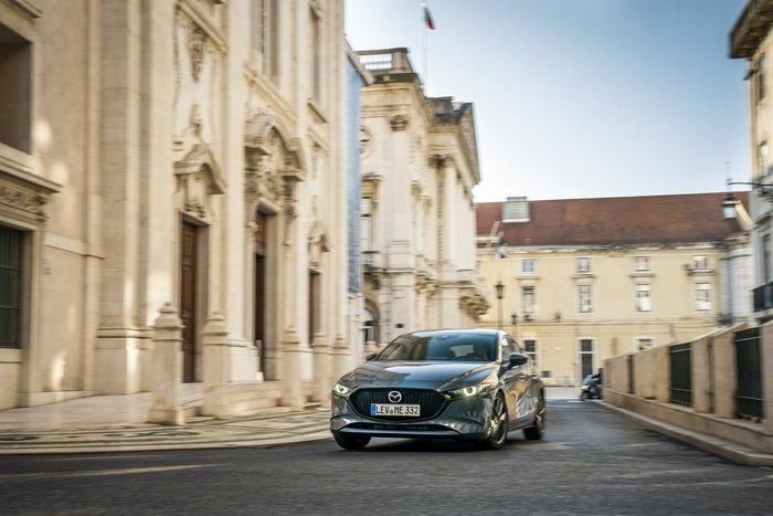VNF-Mazda3-2019-danh-cho-thi-truong-chau-au-co-gi2