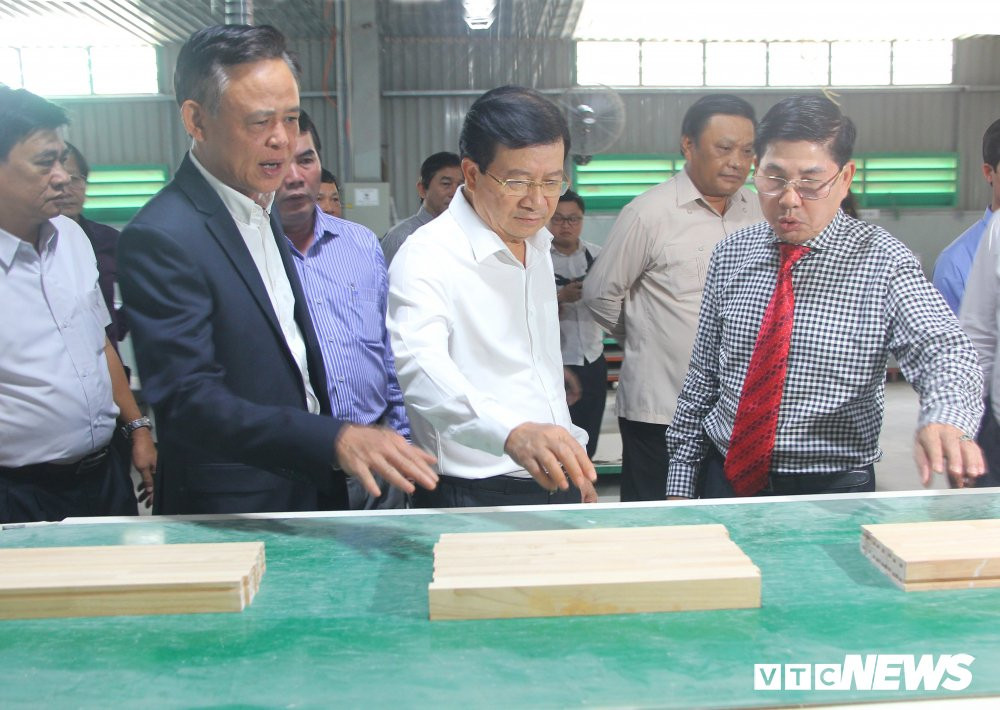 BD2_PPT Lam viec voi CTy go Tien Dat