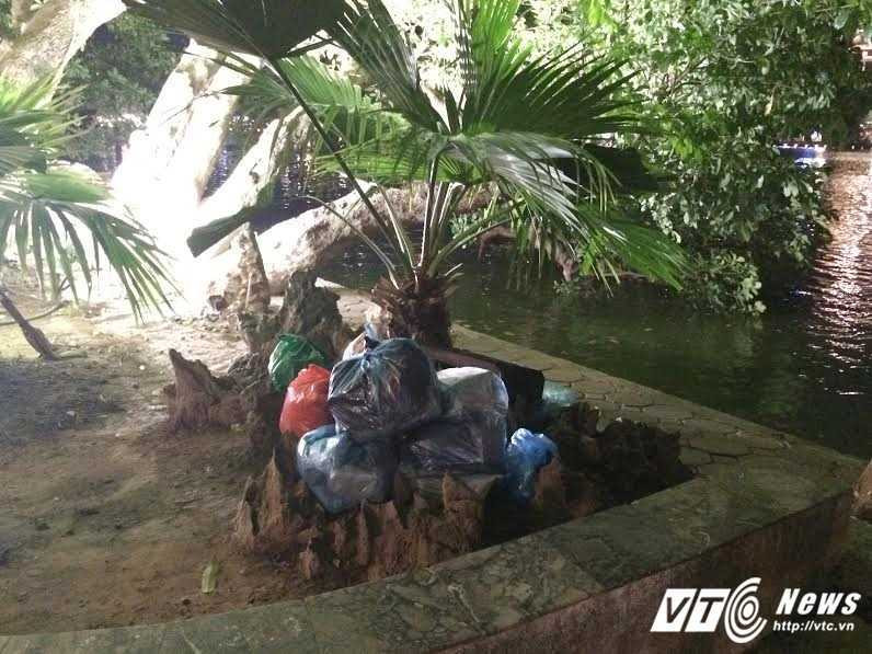 hinh anh khong dep o pho di-4