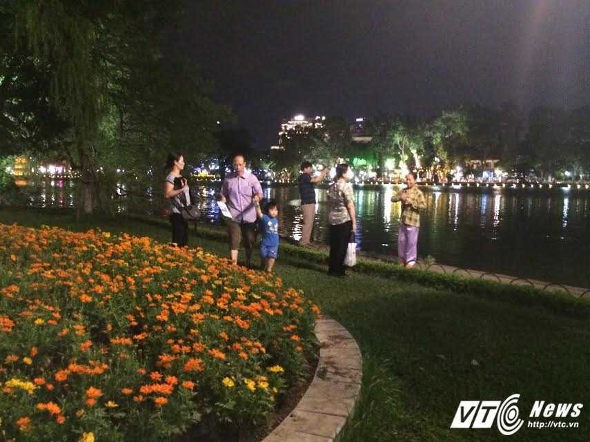 hinh anh khong dep o pho di-7