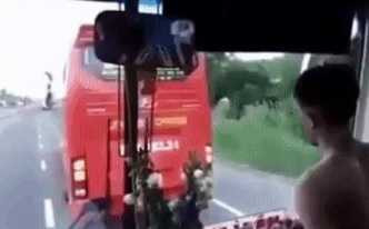 xe-khach-danh-vong-1