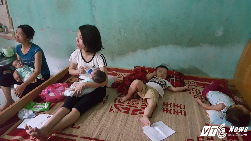 Hinh anh Su that co gai sinh doi len mang ‘ban con’ vi khong nuoi noi 4