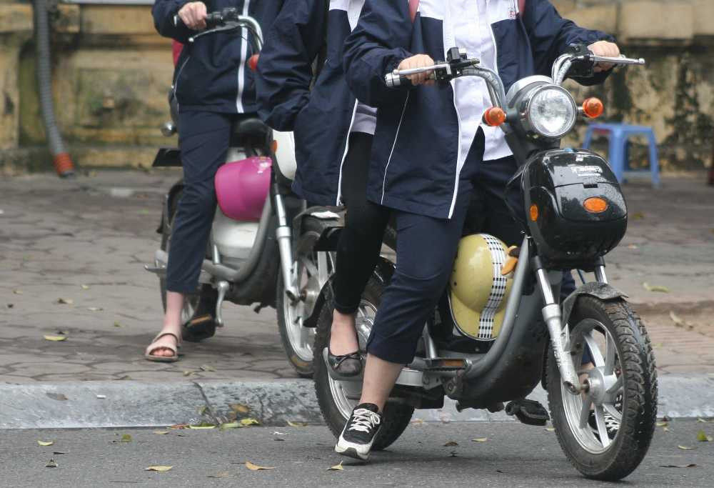 Tâm lý sử dụng chiếc mũ bảo hiểm chỉ để đối phó chiếm phần đông học sinh