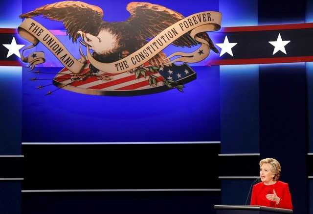 100 trieu luot nguoi xem Trump dau khau voi Clinton hinh anh 10