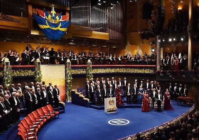Sân khấu lễ trao giải Nobel. Ảnh: Getty