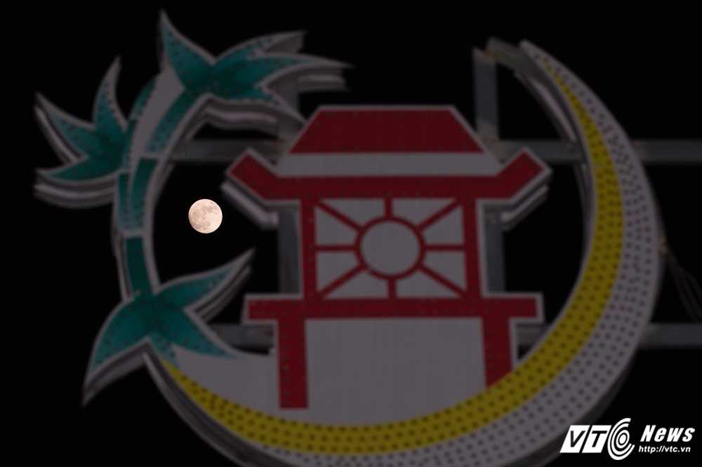 Moon-3