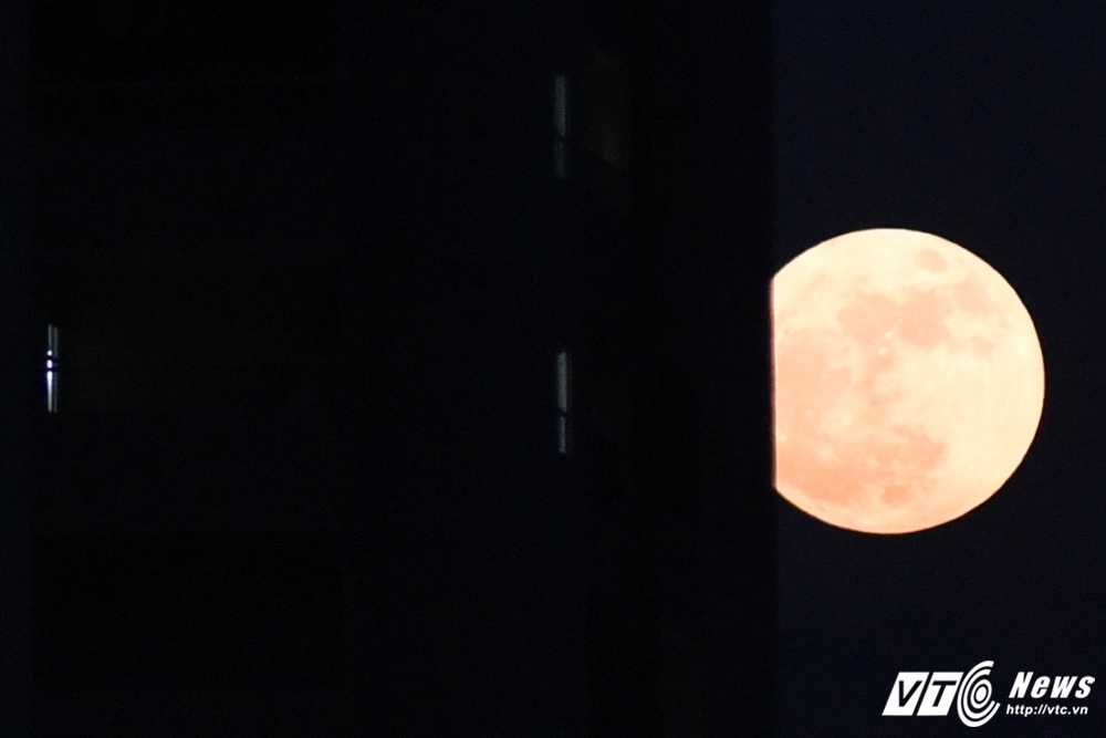 Moon-7