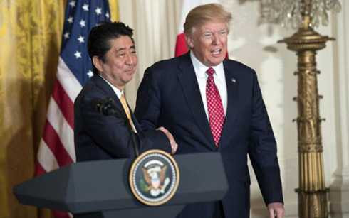 nhat va my phan doi hanh vi uy hiep cuong che bao luc xam hai bien hinh 1