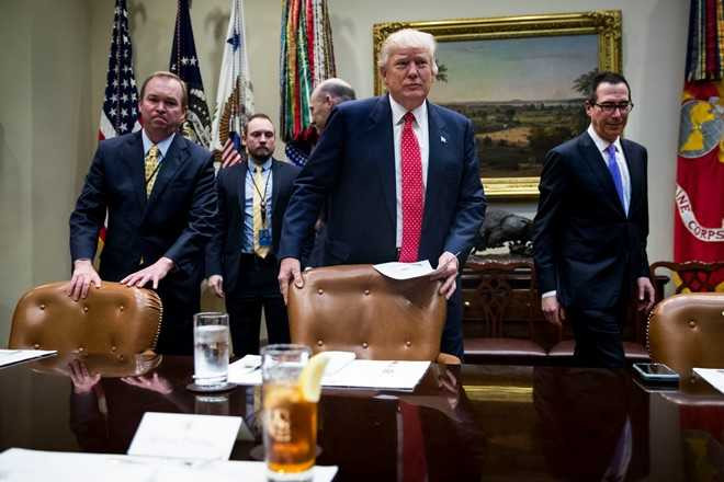 Trump yeu cau tang manh ngan sach quoc phong hinh anh 1