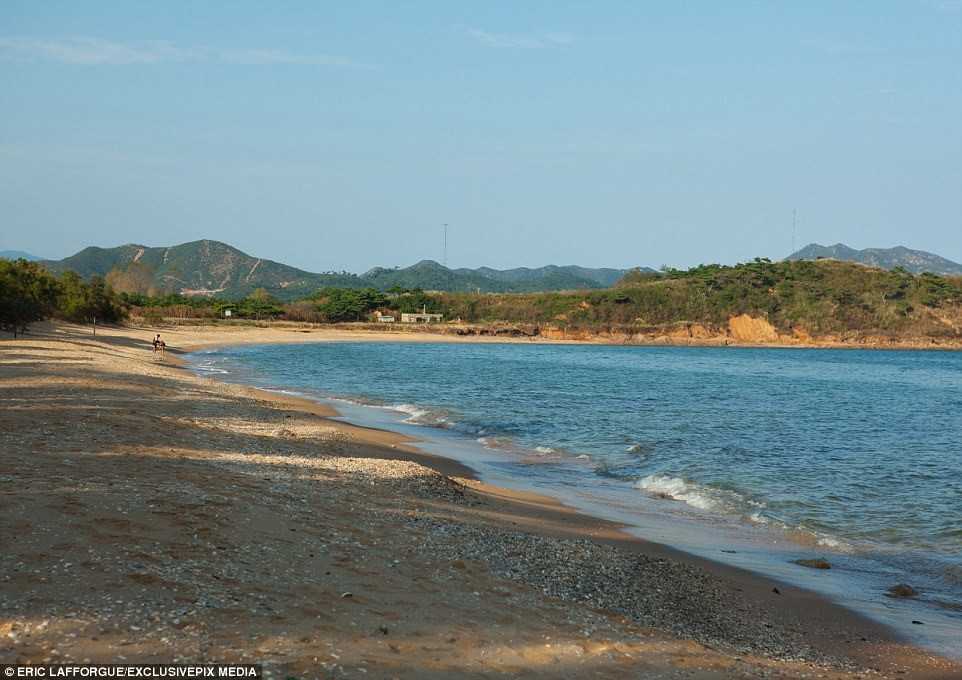 Cuoc song o thanh pho bien dep nhat Trieu Tien hinh anh 2