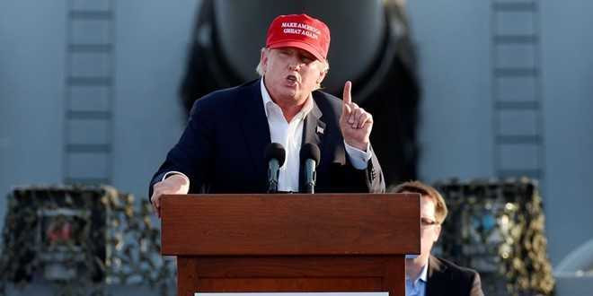 Ong Trump se quyen gop luong vao cuoi nam hinh anh 1