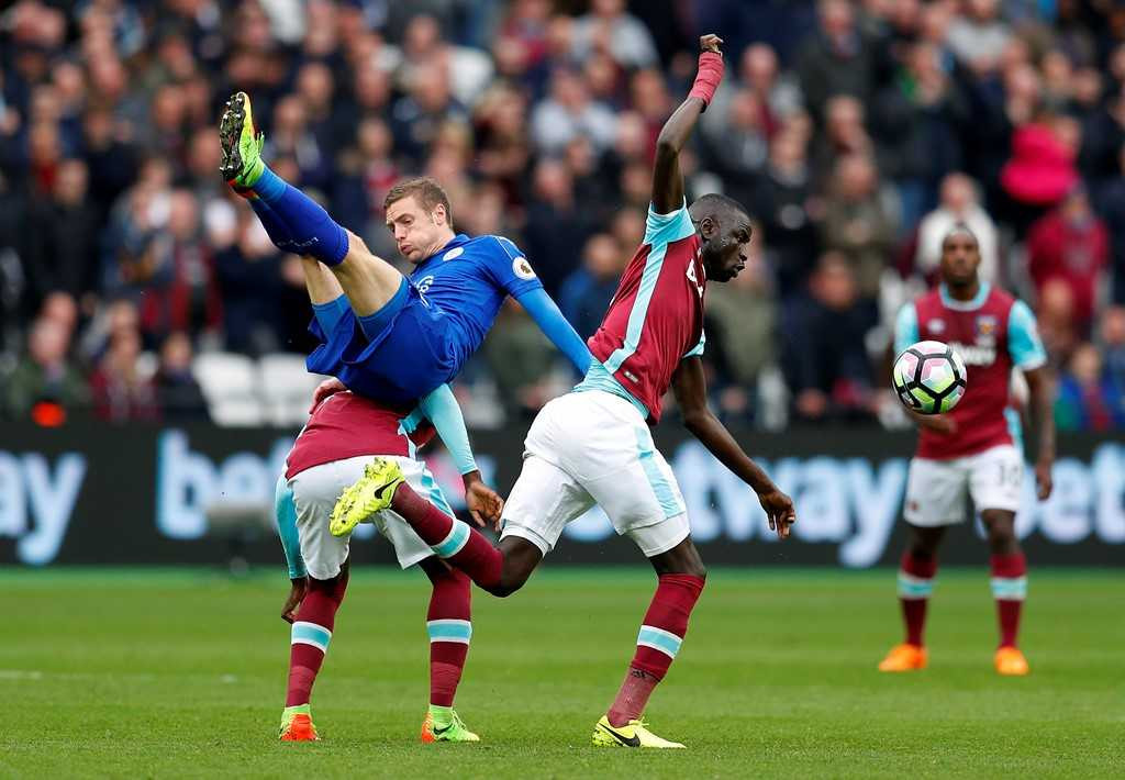 Leicester thang tran thu tu lien tiep sau thay tuong hinh anh 2