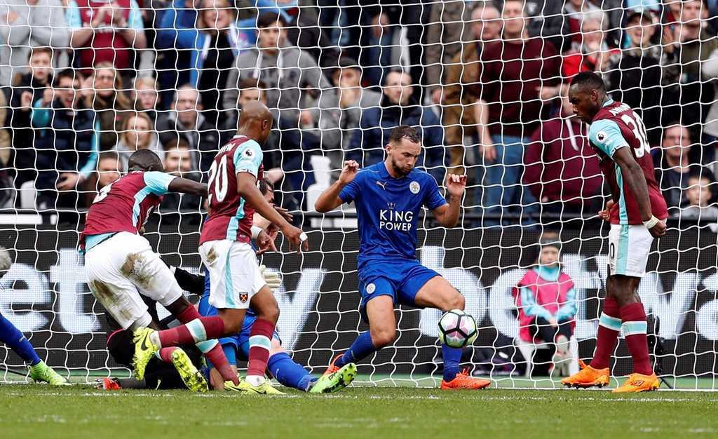 Leicester thang tran thu tu lien tiep sau thay tuong hinh anh 10