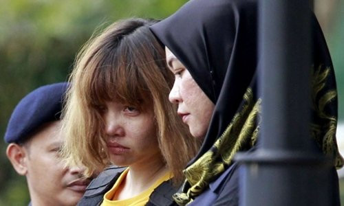 doan-thi-huong-mong-duoc-xet-xu-cong-bang-trong-phien-toa-13-4