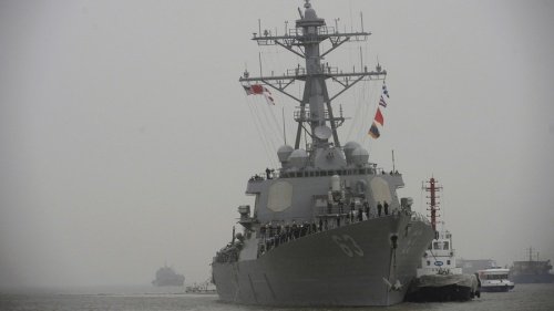 Tàu khu trục USS Stethem của hải quân Mỹ. Ảnh: Reuters