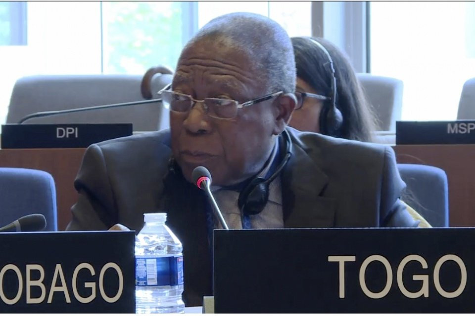 Hinh anh Dai su Pham Sanh Chau tra loi phong van cho vi tri Tong Giam doc UNESCO 8