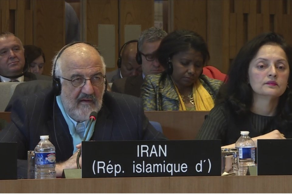 Hinh anh Dai su Pham Sanh Chau: 'UNESCO phai PR chinh minh' 6